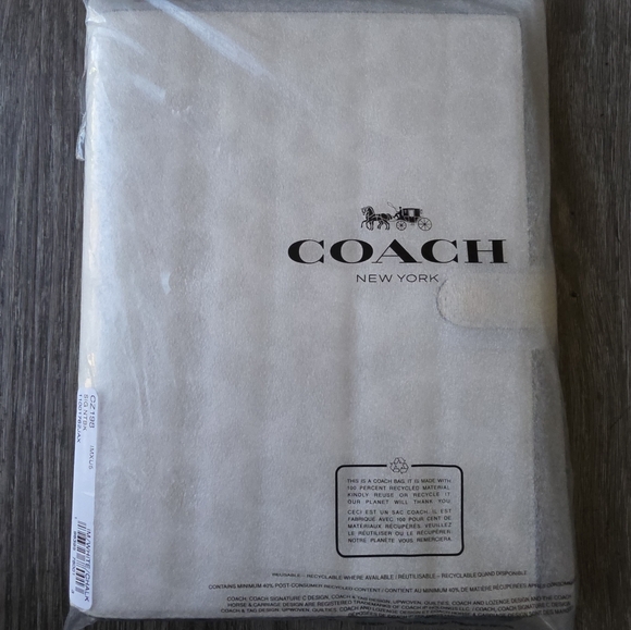 Coach Notebook In Signature Canvas NWT - Picture 3 of 3